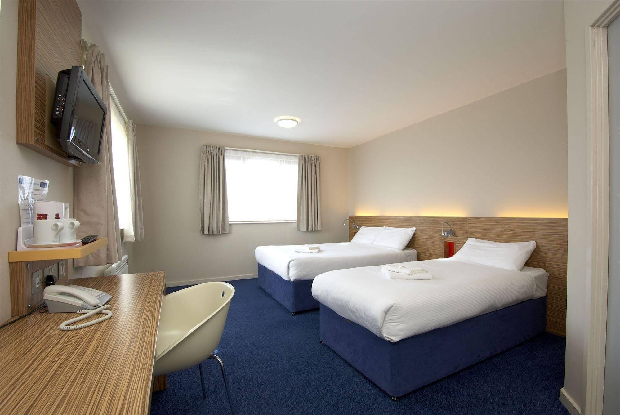 Travelodge Limerick Junction Eksteriør billede